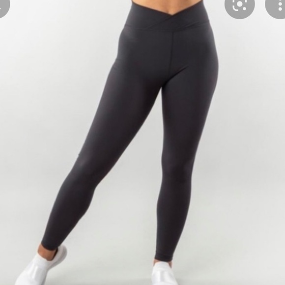 Alphalete Pants & Jumpsuits Alphalete Dark Gray Surface Leggings Small Poshmark